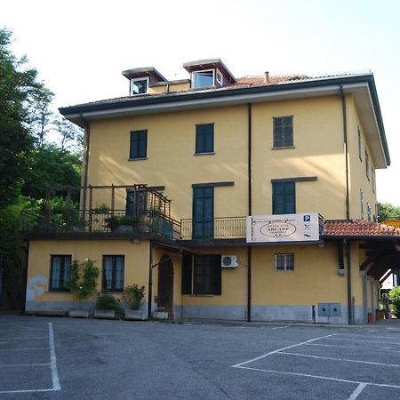Ristorante Albergo Arcade Grandate Bagian luar foto