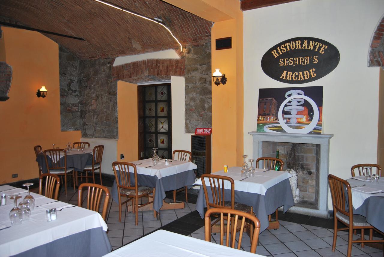 Ristorante Albergo Arcade Grandate Bagian luar foto